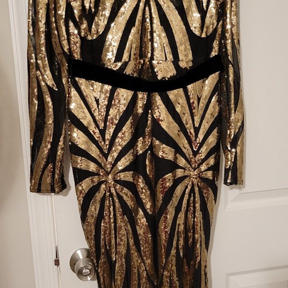 Prom and wedding dresses - Picture 4 of 16